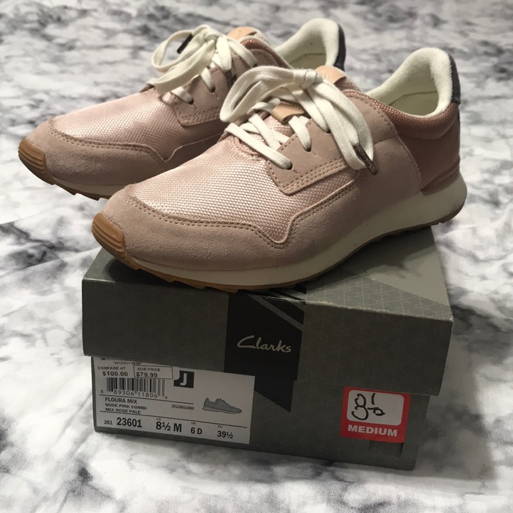 Clarks Hiking Shoes Woman’s